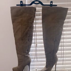 Hells boots, brown, size 8